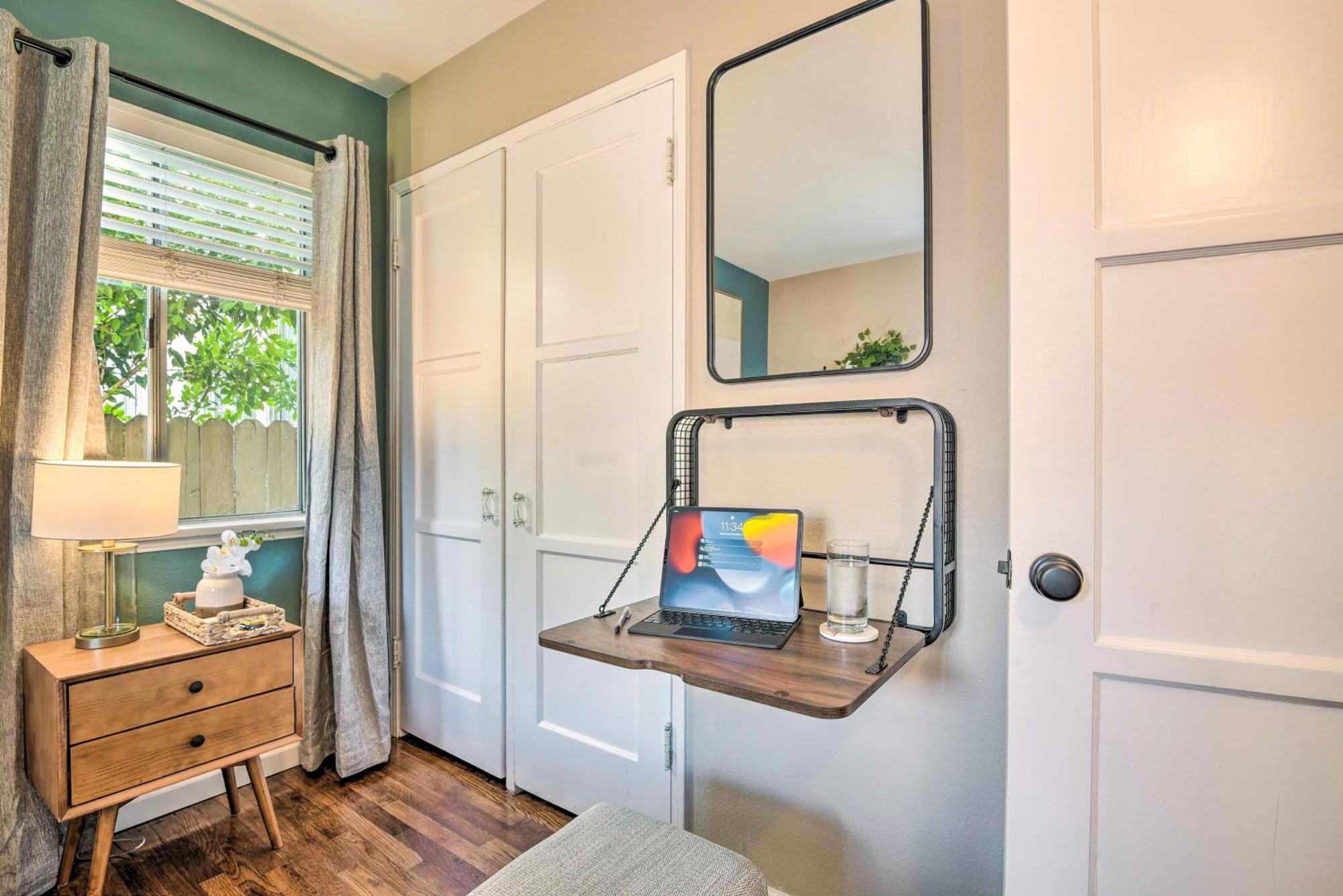 Villa Stylish And Modern Burbank Gem With Private Yard! Extérieur photo